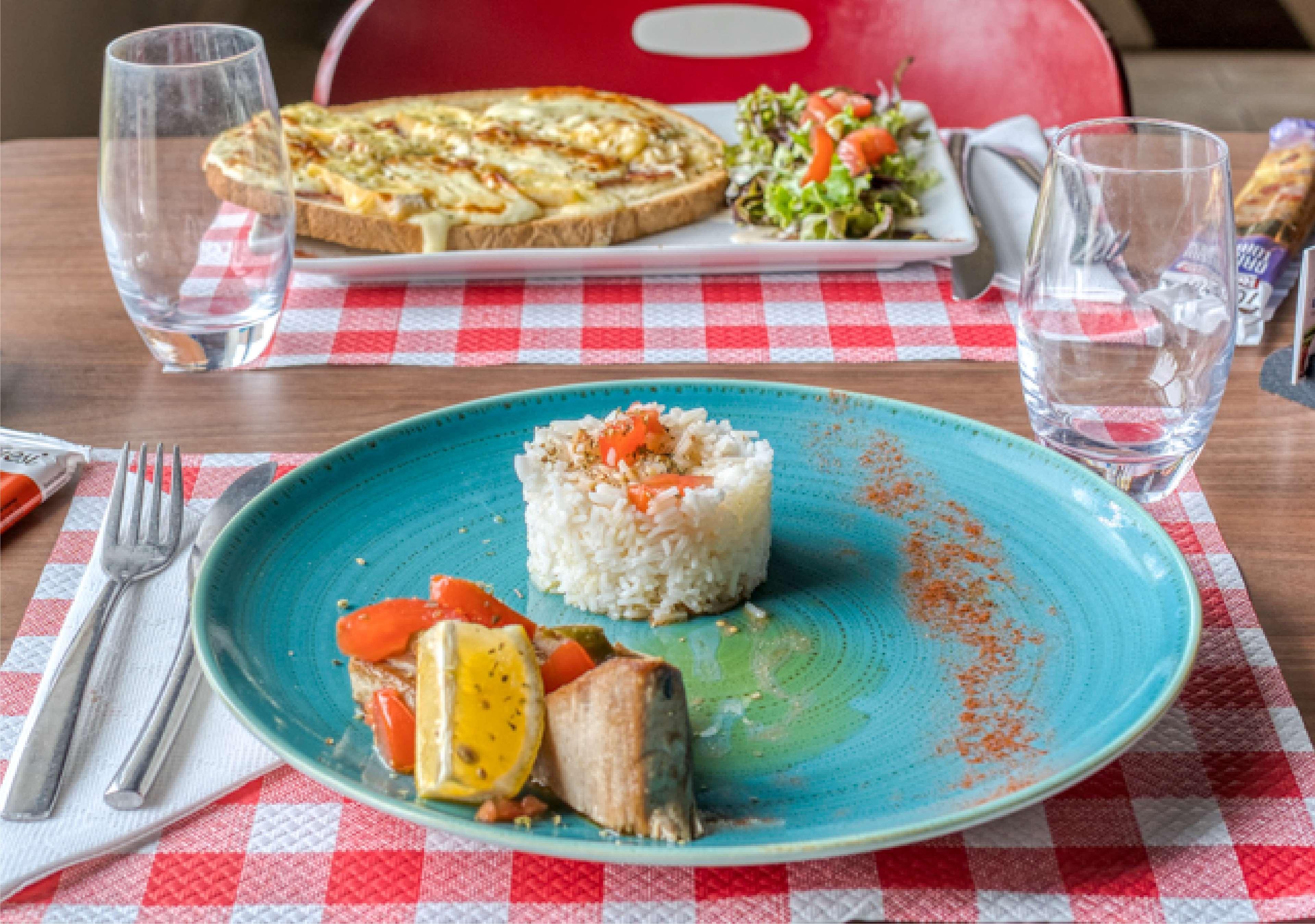 캄파닐 리모주 노르 호텔 외부 사진
